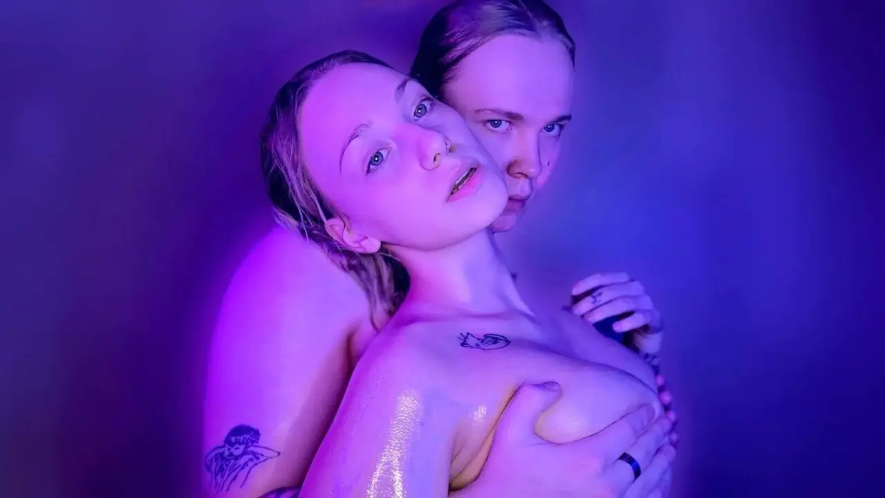  Live sex with ChriSam - Free Porn Live