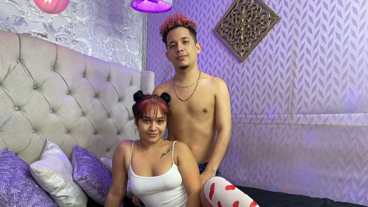  Live sex with DarwinAndMarquis - Free Porn Live