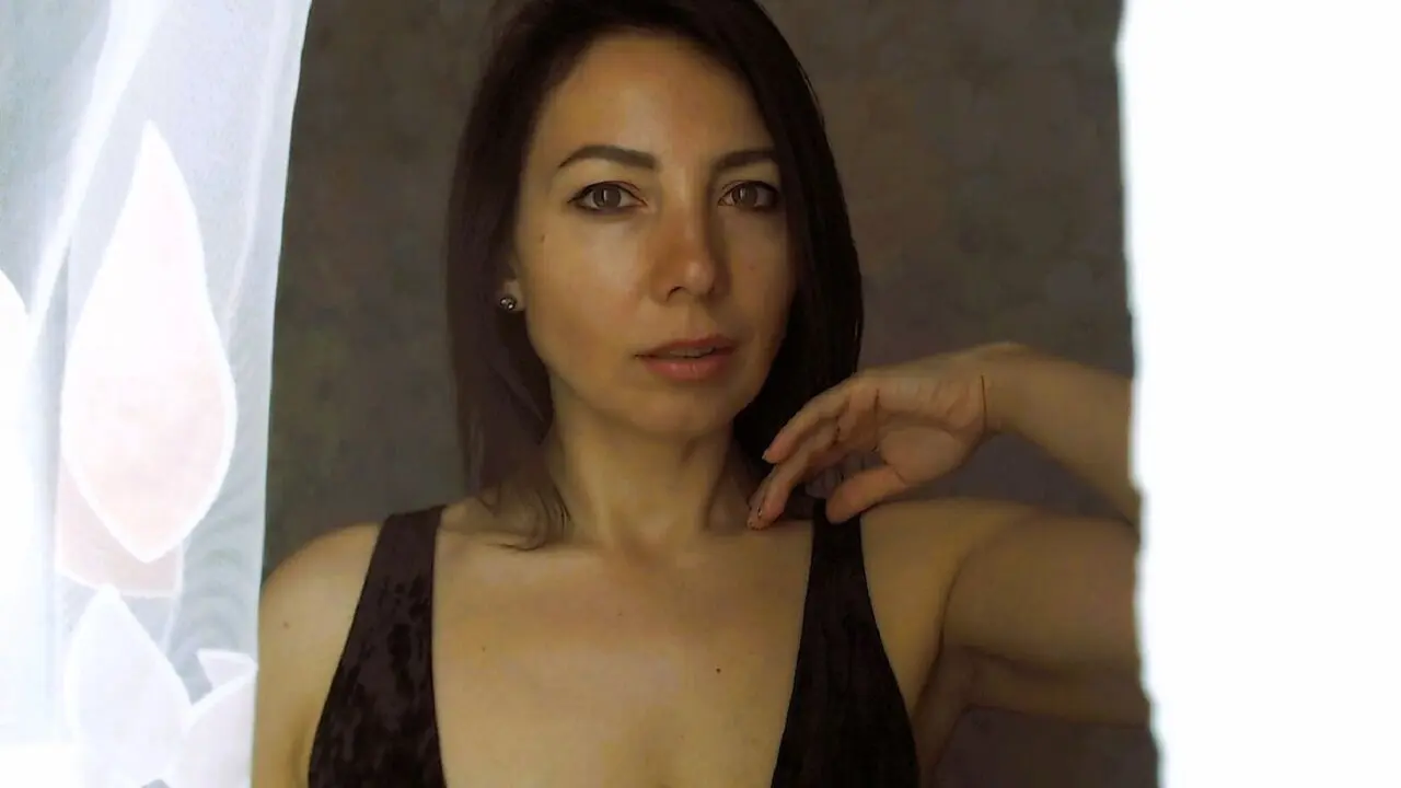  Live sex with HelenaMargo - Free Porn Live