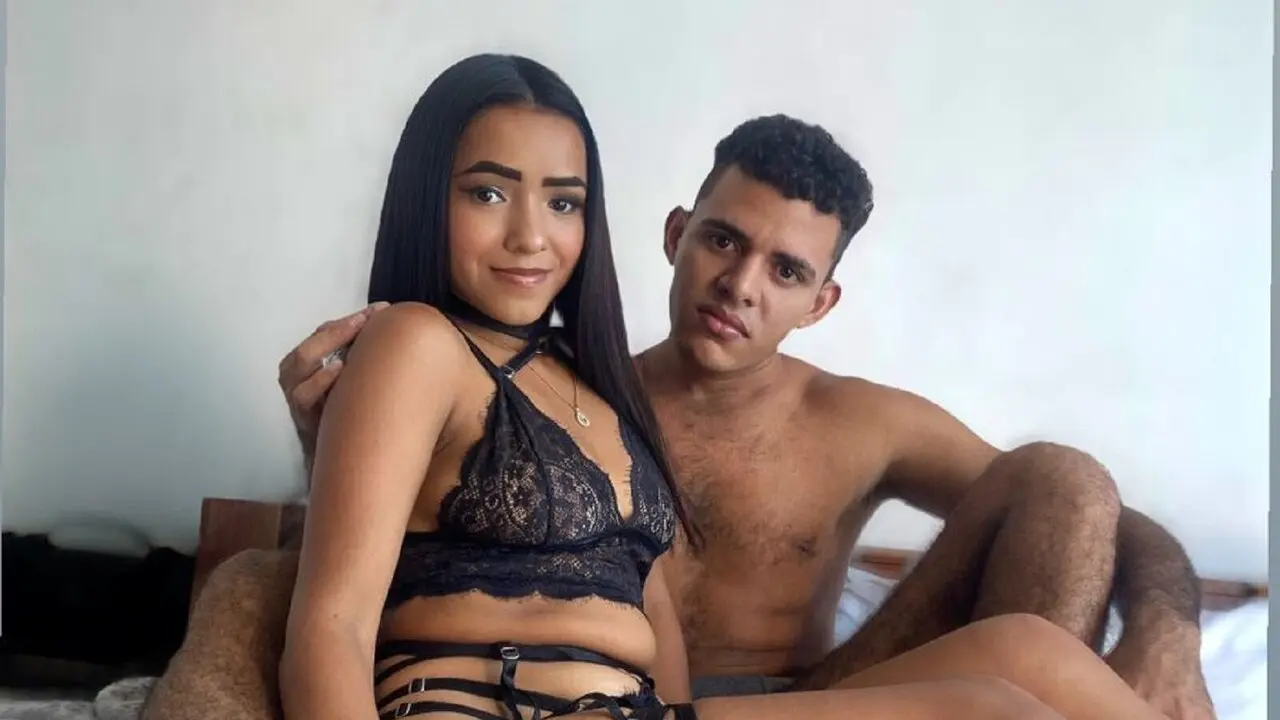  Live sex with StivenAndKarol - Free Porn Live