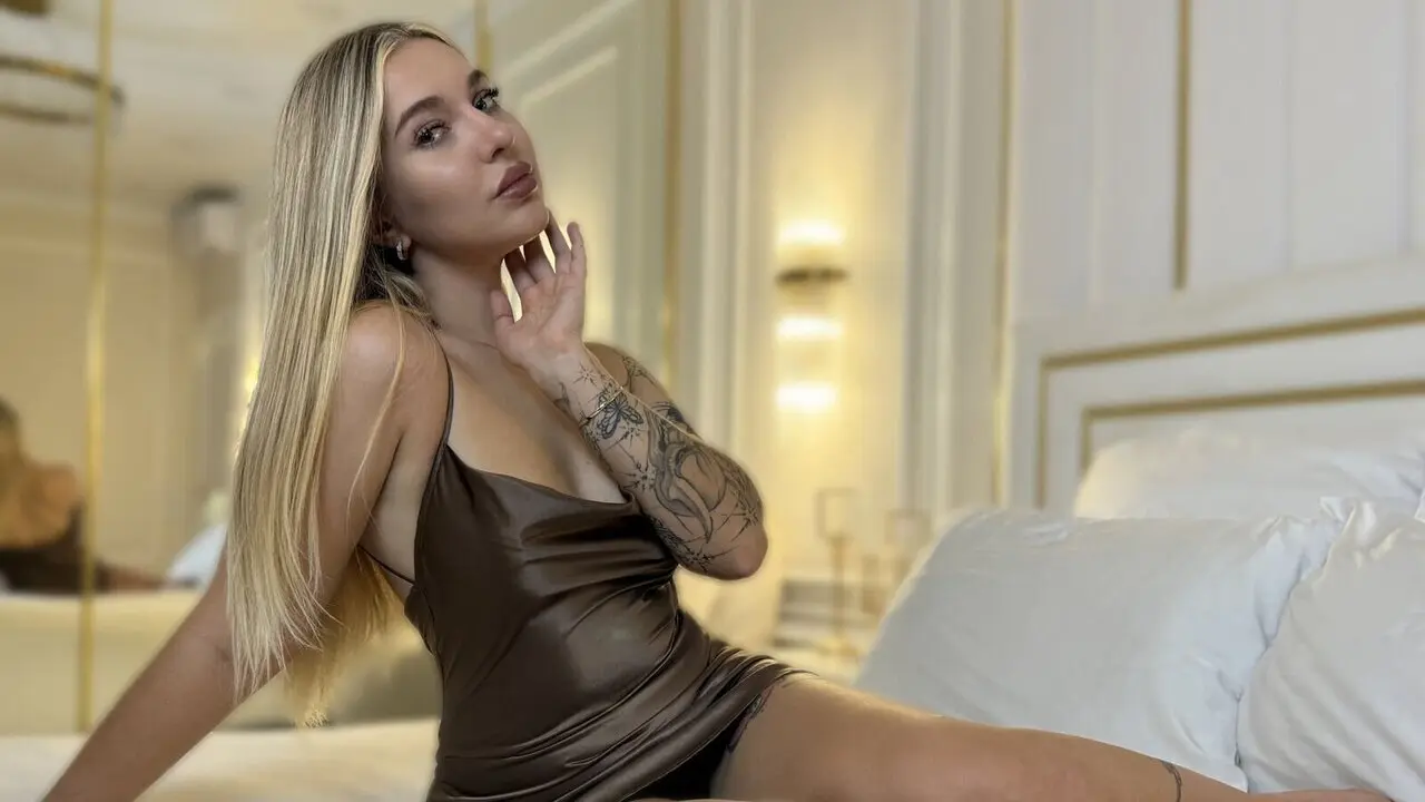  Live sex with AriellaMelo - Free Porn Live