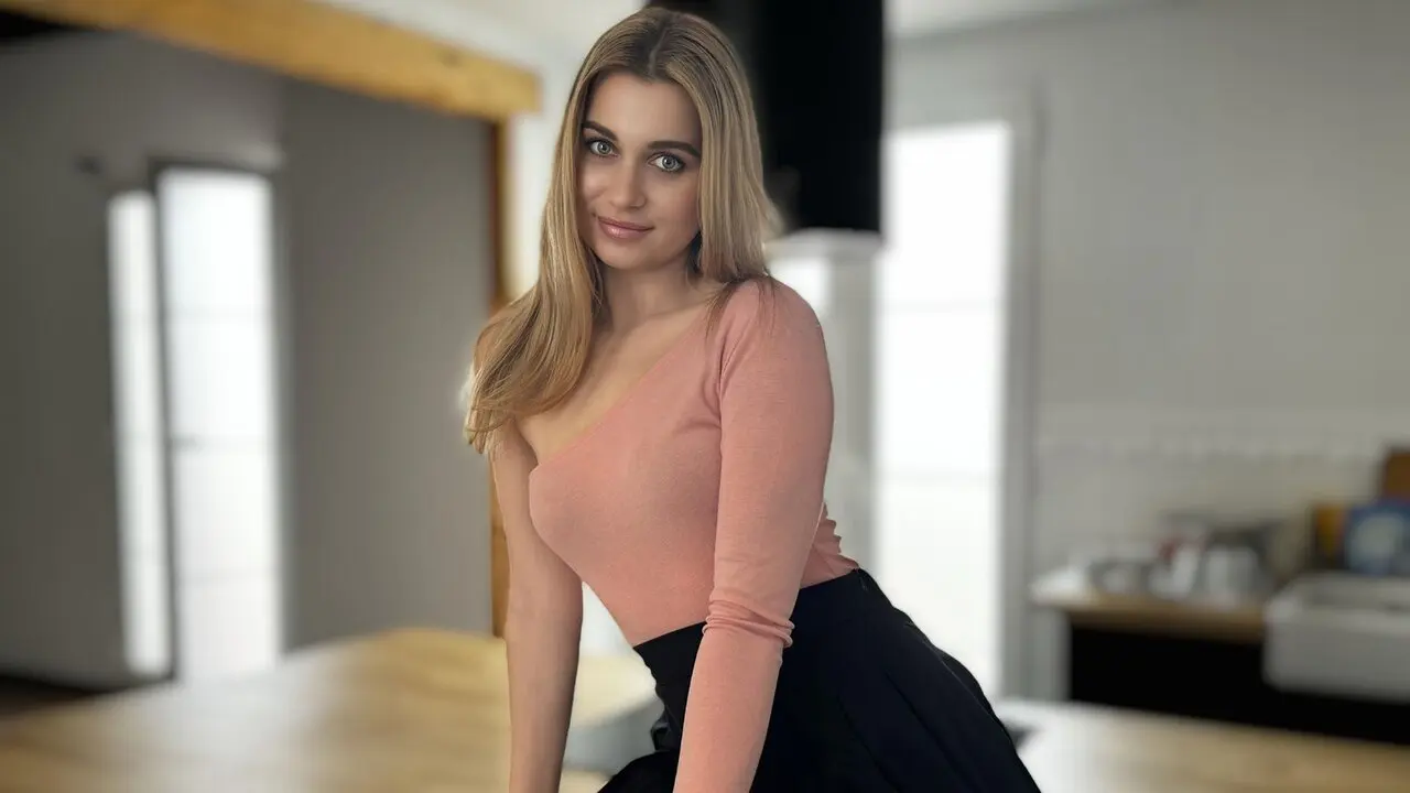  Live sex with MariyaBrown - Free Porn Live