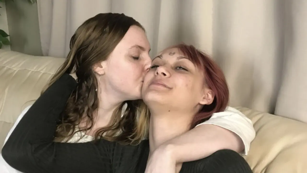  Live sex with LynetAndMayda - Free Porn Live