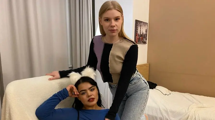  Live sex with LynnAndMaud - Free Porn Live