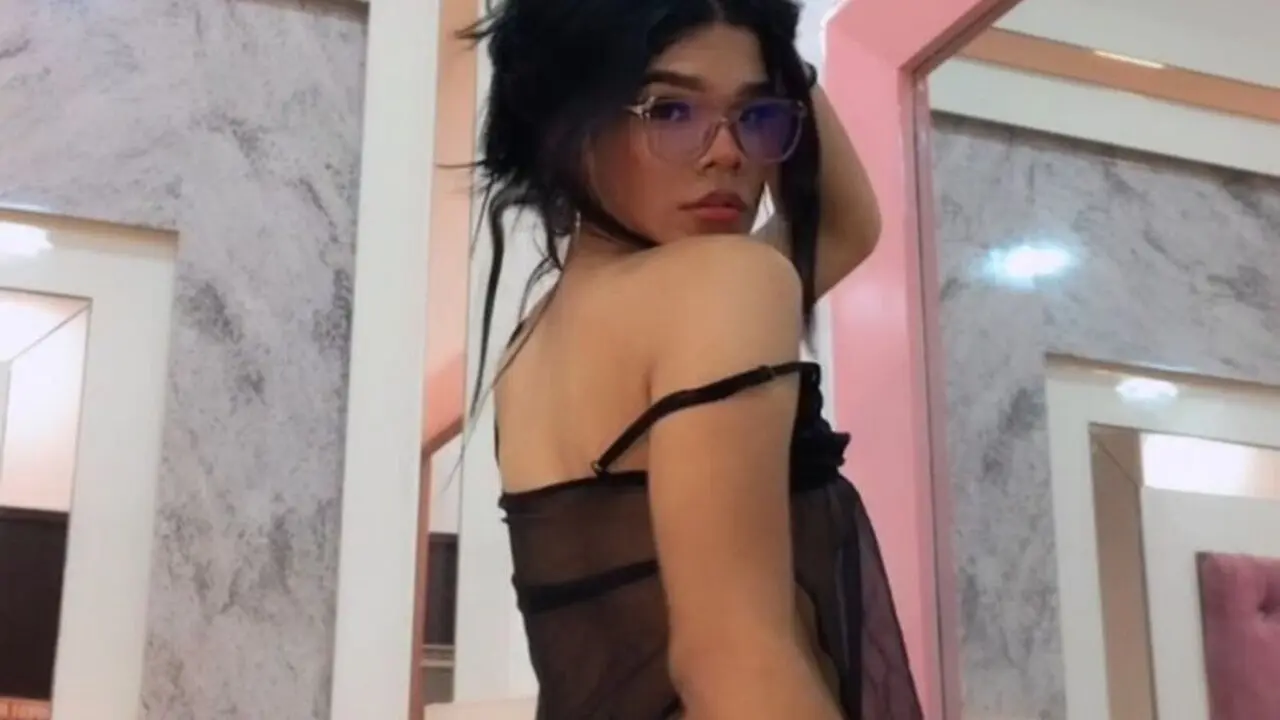  Live sex with CataMomroy - Free Porn Live